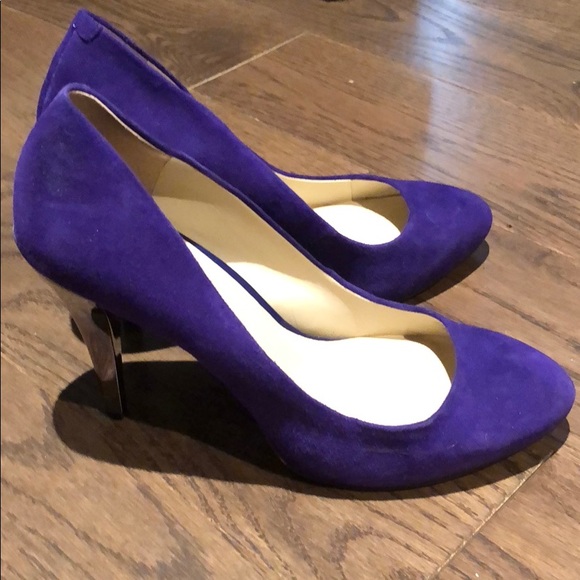 Metallic heeled pumps - Picture 3 of 4